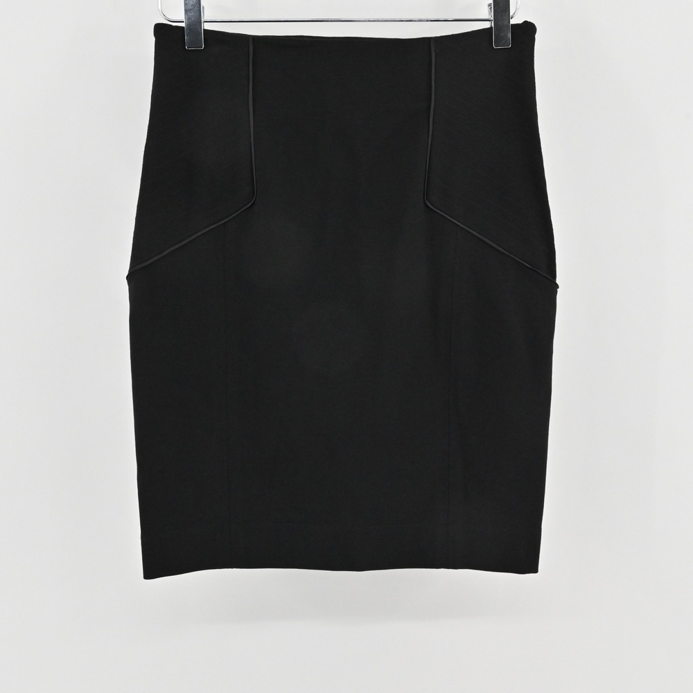 Diane von Furstenberg Pencil Skirt Size 6 Black Quiet Luxury Career Workwear